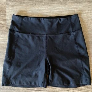 Outdoor Voices Warmup 5” Shorts